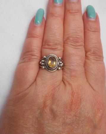 Zilveren vintage ring met citrien maat 16.5 nr.201