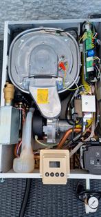 Remeha Avanta 35c Combi-ketel met iSense Thermostaat, Doe-het-zelf en Verbouw, Verwarming en Radiatoren, Ophalen, 30 tot 80 cm