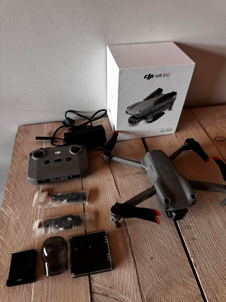DJI Air 2S Drone Mavic - Like New, ND Filters - Original Box, Ophalen of Verzenden, Zo goed als nieuw