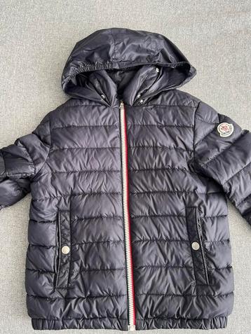 Moncler jas 140 beschikbaar voor biedingen