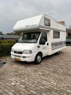 Mooie Fiat LMC camper met zonnepaneel!, Standaard zit, Alkoof, Ringverwarming, Fiat