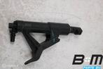 Koplampsproeier links Audi A4 8W 8W0955101B, Gebruikt