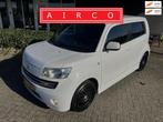 Daihatsu Materia 1.5 Soul AIRCO/CV/ELEK/LMV, Auto's, Daihatsu, Voorwielaandrijving, Stof, Zwart, Wit