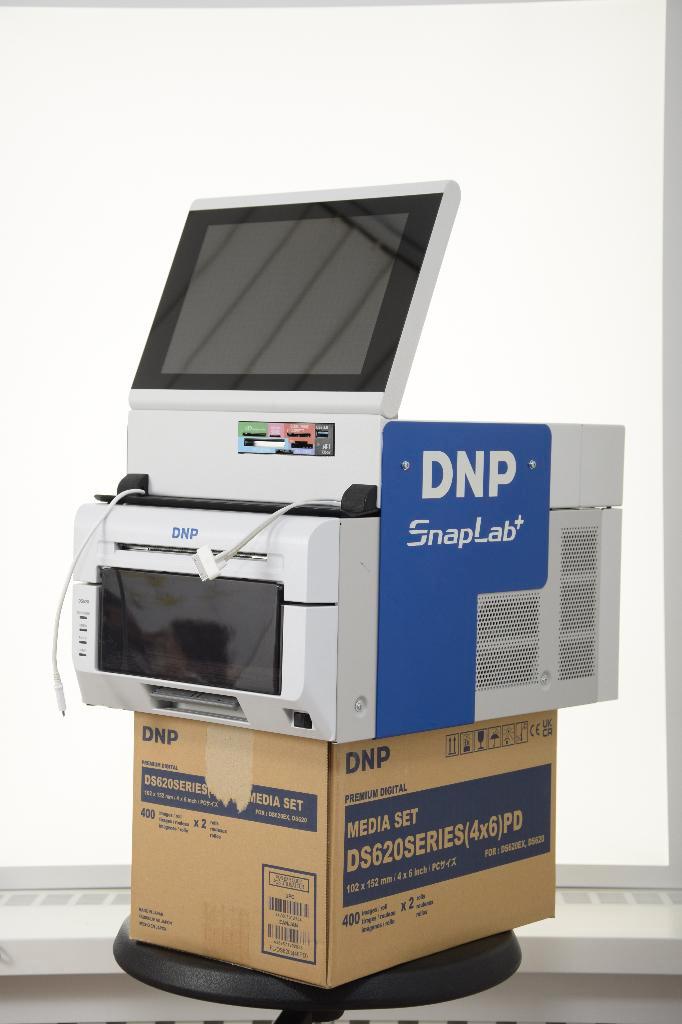 2x DNP SnapLab+ Werkende fotoprinters incl papier & ribbon, Computers en Software, Printers, Gebruikt, Fotoprinter, Overige technieken