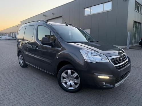 Peugeot Partner Tepee 1.2 Benzine – Navi Camera 1J GARANTI, Auto's, Peugeot, Bedrijf, Te koop, Partner Tepee, Benzine, Euro 6