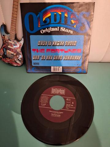 The Fortunes - Here It Comes Again 7" Single  1987 beschikbaar voor biedingen