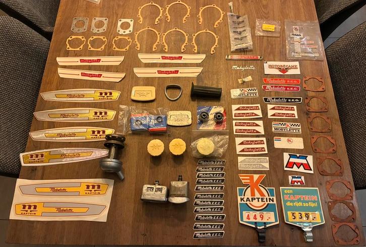 Diverse mooie, veelal originele onderdelen kaptein mobylette, Fietsen en Brommers, Brommeronderdelen | Oldtimers, Zo goed als nieuw