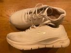 Skechers Arch Fit sneakers ecru maat 37, Skechers, Beige, Ophalen of Verzenden, Sneakers of Gympen