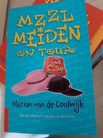 Marion van de Coolwijk - MZZLmeiden on tour, Boeken, Kinderboeken | Jeugd | 13 jaar en ouder, Ophalen of Verzenden, Zo goed als nieuw