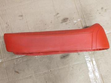 Zundapp Rode zadel beschikbaar voor biedingen