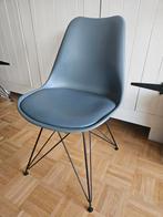 6 Grijze Eames Stijl Stoelen, Huis en Inrichting, Stoelen, Ophalen, Gebruikt, Grijs