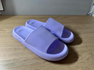 Happy Flops Slippers Lila Maat 44-45 beschikbaar voor biedingen