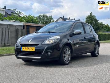 Renault Clio 1.2 TCe Night & Day 1e Eigenaar*Navigatie*Cruis beschikbaar voor biedingen