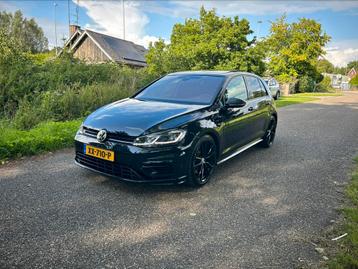 Volkswagen Golf 7.5 R 2.0 ACC / DCC / Dynaudi/ Leder / Dak / beschikbaar voor biedingen