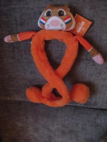  ah JUICH HAMSTER TIARA / carnaval, voetbal beschikbaar voor biedingen
