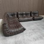 Ligne Roset Togo Set uit de Jaren &apos;70 in Mokka Leder, Info@ligne-roset.com, Gebruikt, 100 tot 125 cm, 300 cm of meer