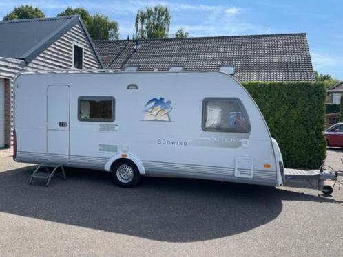 Caravan Knaus 550 FSK 2012 ( Model 2009 ), Caravans en Kamperen, Caravans, Bedrijf, tot en met 6, 1000 - 1250 kg, Rondzit, Knaus