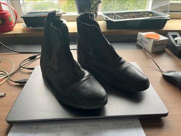 Goede jodphers maat 41. beschikbaar voor biedingen