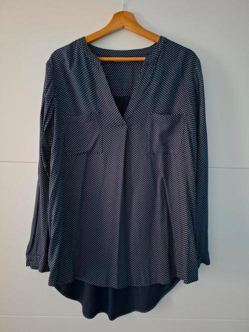 Donkerblauwe blouse met witte stipjes Yessica maat 42, Kleding | Dames, Blouses en Tunieken, Nieuw, Maat 42/44 (L), Blauw, Ophalen of Verzenden
