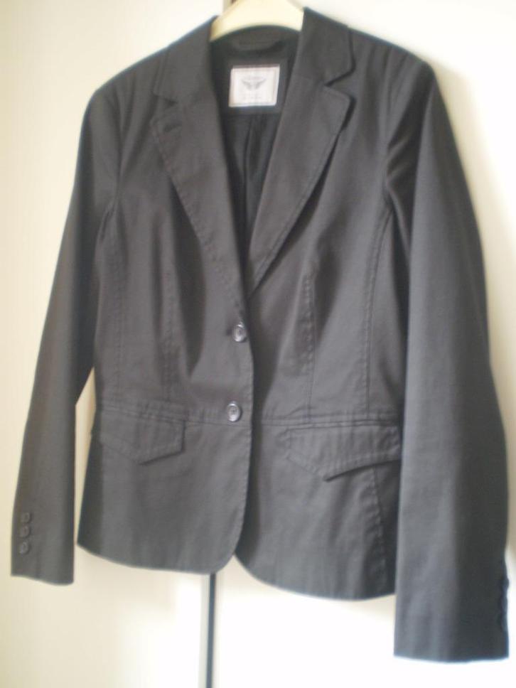 Esprit jasje maat 40 zwart, Kleding | Dames, Jasjes, Kostuums en Pakken, Zo goed als nieuw, Jasje, Maat 38/40 (M), Zwart, Ophalen of Verzenden