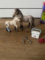 Schleich hannah’s verbanddoos, Ophalen of Verzenden, Zo goed als nieuw, Paard, Beeldje of Figuurtje