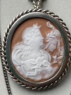 Antieke zilveren Lava Camee aan collier zilver, Verzenden, Zo goed als nieuw, Zilver, Zilver