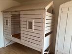 Kinderbed en kledingkast huisjes, Ophalen, 85 tot 100 cm, Gebruikt, Lattenbodem