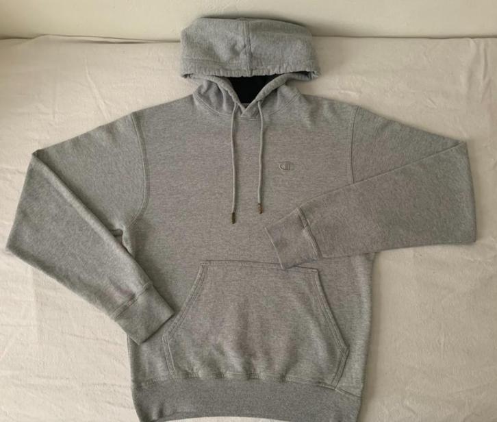 Grijze hoodie van Champion, maat S, Kleding | Dames, Truien en Vesten, Gedragen, Maat 36 (S), Grijs, Ophalen of Verzenden