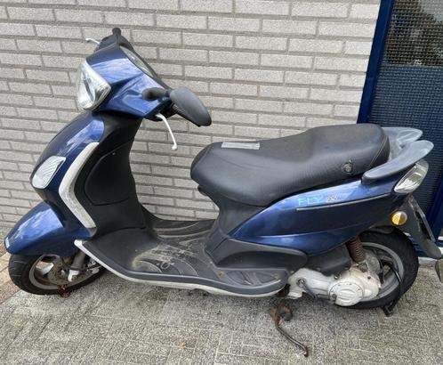 Piaggo FLY 4T (2008), Fietsen en Brommers, Scooters | Piaggio, Gebruikt, Fly, Maximaal 25 km/u, Benzine, Ophalen