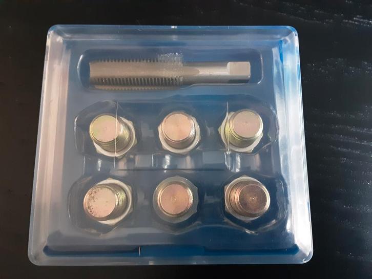 Reparatie set carterpan/ olieplug NIEUW, Fietsen en Brommers, Overige Fietsen en Brommers, Nieuw, Ophalen of Verzenden