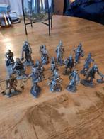 Tinnen beeldjes, Ophalen