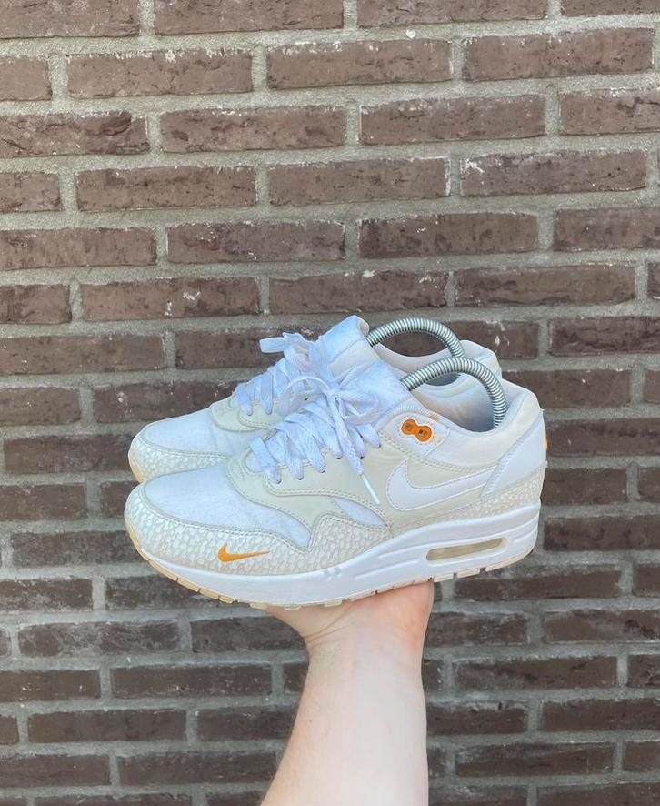 Nike Air Max 1 Premium White Kumquat, Kleding | Dames, Schoenen, Sneakers of Gympen, Overige kleuren, Ophalen of Verzenden