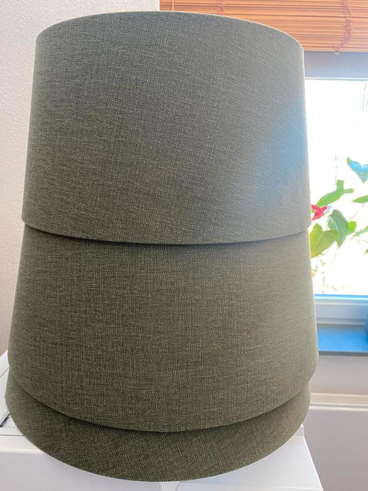 3 lampenkappen kleur mosgroen, Huis en Inrichting, Lampen | Lampenkappen, Zo goed als nieuw, Minder dan 25 cm, Rond, Ophalen
