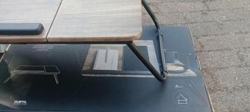 Laptop tafeltje  beschikbaar voor biedingen