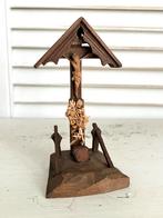 Vintage miniatuur houten kruisbeeld, Antiek en Kunst, Ophalen