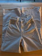 Levi’s beige ribjeans - ribcage bell - maat 25x30, Ophalen of Verzenden, Nieuw, Overige kleuren, W27 (confectie 34) of kleiner