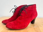 Korte rood suède laarsjes, Kleding | Dames, Ophalen of Verzenden, Zo goed als nieuw, Rood