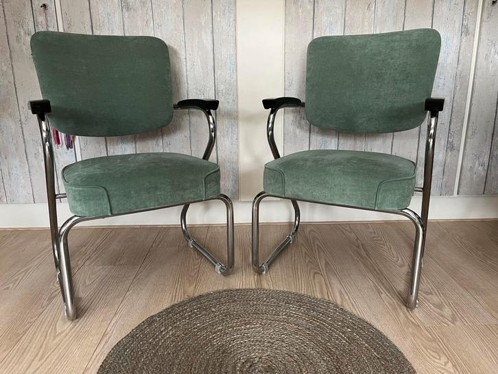 2 Fana Stoelen ‘paperclip’ van Paul Schuitema, Antiek en Kunst, Kunst | Designobjecten, Ophalen of Verzenden
