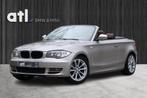 BMW 1-serie Cabrio 118d High Executive AUT | Leder | Navi |, Auto's, BMW, Euro 5, Cabriolet, 4 stoelen, 168 €/maand