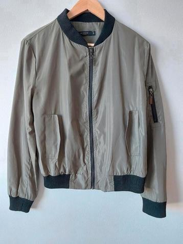 Zomerjas M legergroen damesjack In Voque jas jack Nieuw beschikbaar voor biedingen