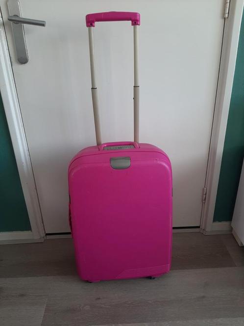 Roze rolkoffer, Sieraden, Tassen en Uiterlijk, Koffers, Gebruikt, Hard kunststof, 50 tot 60 cm, 35 tot 45 cm, Slot, Uitschuifbare handgreep