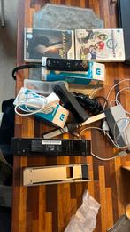Nintendo Wii met 2 x nunchuk en spellen spelcomputer, Spelcomputers en Games, Ophalen of Verzenden, Gebruikt, Met 2 controllers