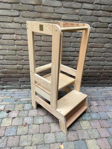 Meowbaby houten leertoren beschikbaar voor biedingen