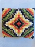 Sierkussen retro printje, Huis en Inrichting, Woonaccessoires | Kussens, Ophalen of Verzenden, Zo goed als nieuw, Vierkant