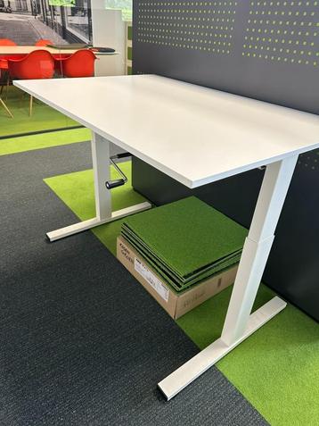 Bureautafel NPO 120x80 slinger beschikbaar voor biedingen