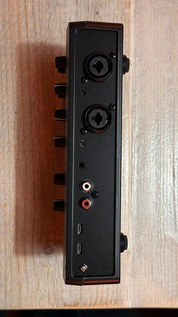 Roland VRC-01 AeroCaster AV Mixer - Live Streaming beschikbaar voor biedingen