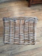 Rotan Mand, Huis en Inrichting, Ophalen, Mand, Zo goed als nieuw, Riet