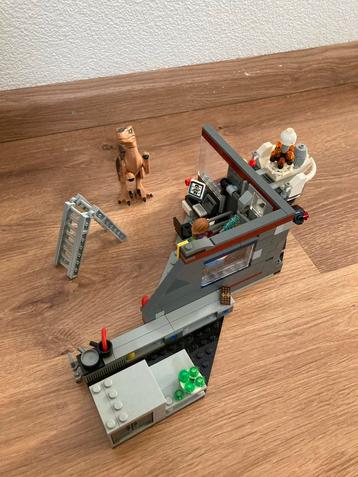 Lego jurassic park velociraptor achtervolging 75932 beschikbaar voor biedingen
