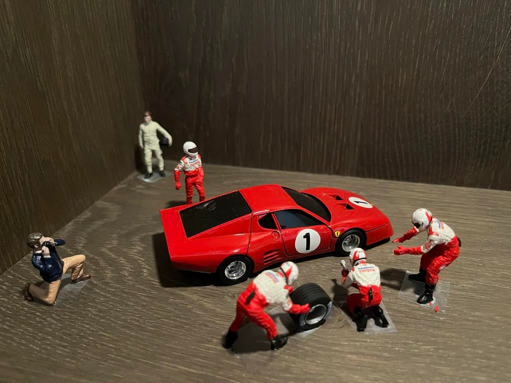 Ferrari 512 BB - Schaalmodel, Ophalen of Verzenden, Gebruikt, Auto, Overige merken