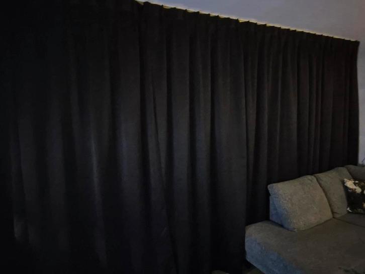 Zwarte Verduisterende Gordijnen - 6 banen, Huis en Inrichting, Stoffering | Gordijnen en Lamellen, Ophalen